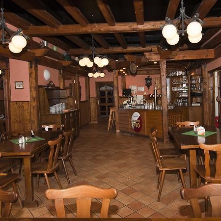 Hotel Hajcman Zdar Nad Sazavou Ngoại thất bức ảnh