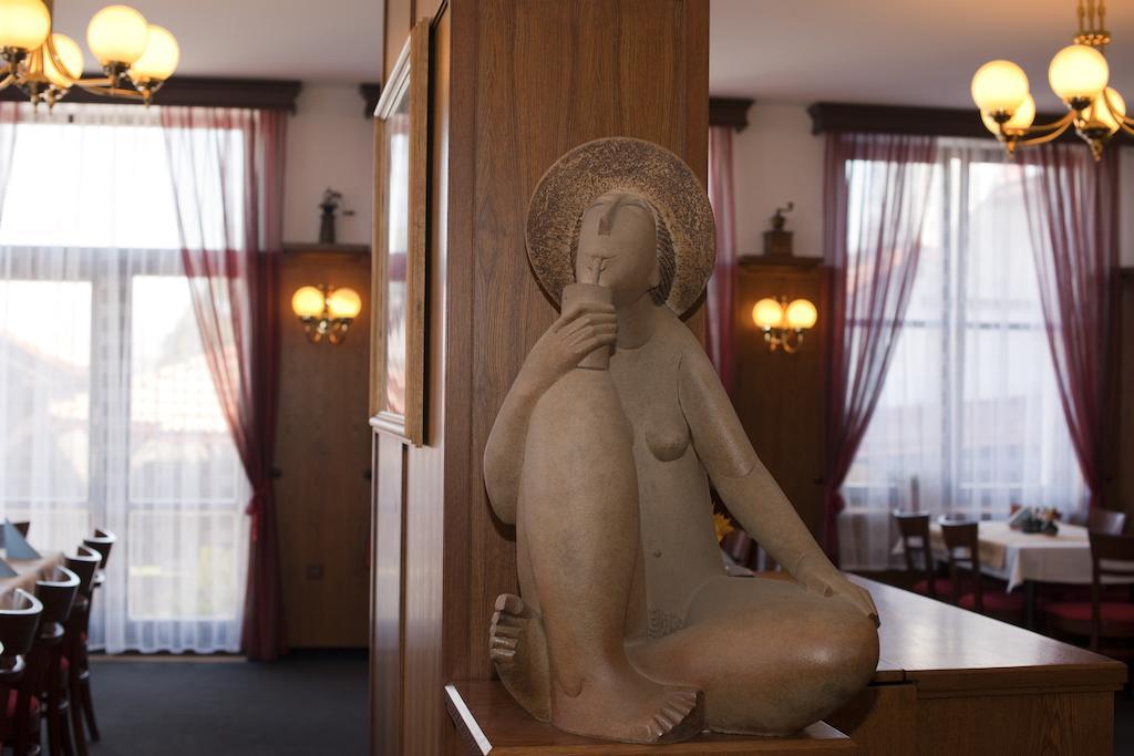 Hotel Hajcman Zdar Nad Sazavou Ngoại thất bức ảnh